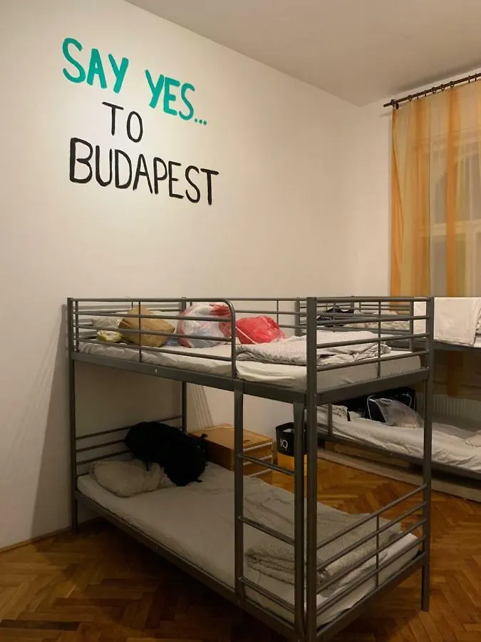 Say Yes Hostel Budapeszt 0*,